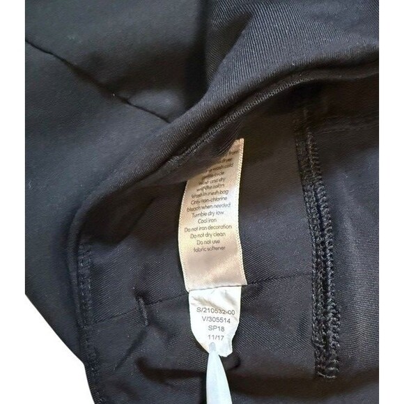 Athleta Women's Size Small Black Laser Run Skort Athleisure Tennis Golf  Skirt - Picture 9 of 9